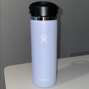 HYDRO FLASK — 20oz wide mouth bottle